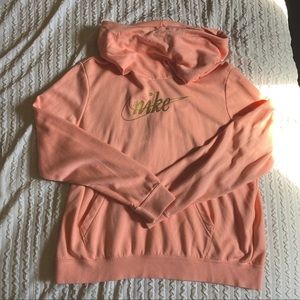 Women’s Nike hoodie 💕 excellent condition!